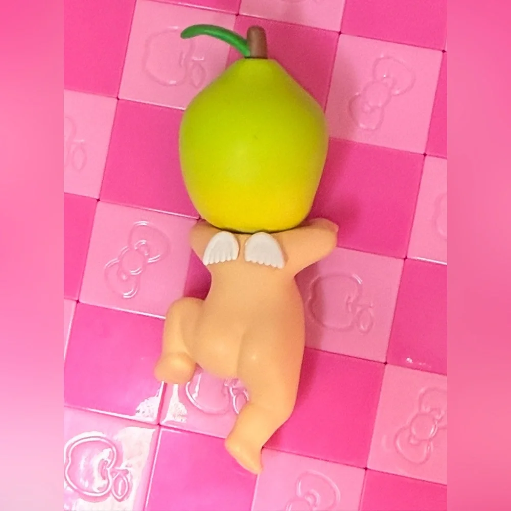 Sonny Angel Harvest Hipper Pear